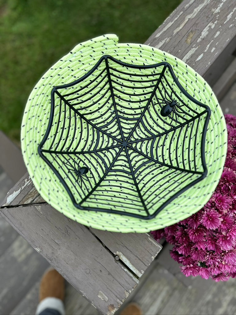 Glow in the Dark w/Black Spiderweb Bowl