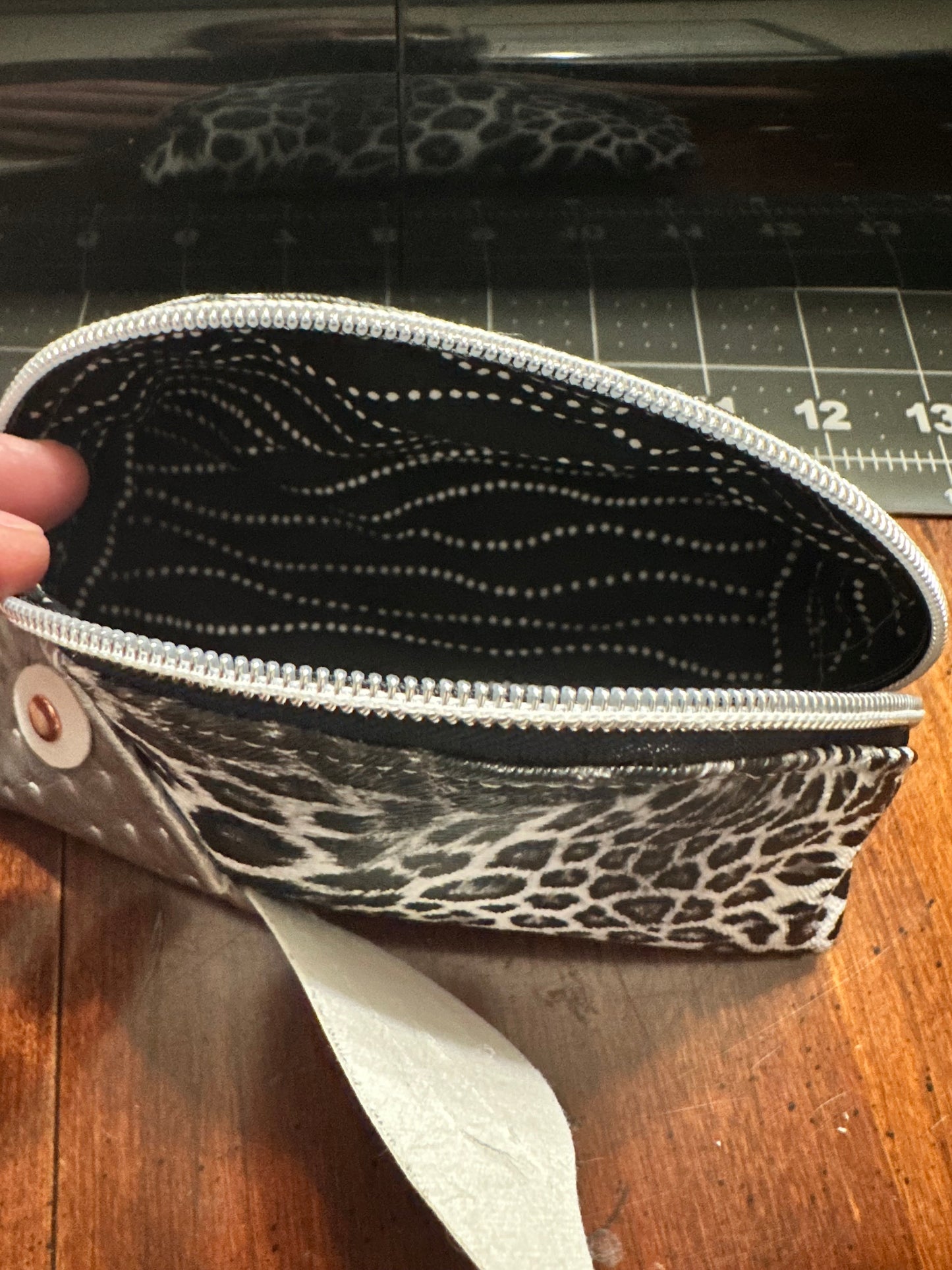 Fish Zip Pouch