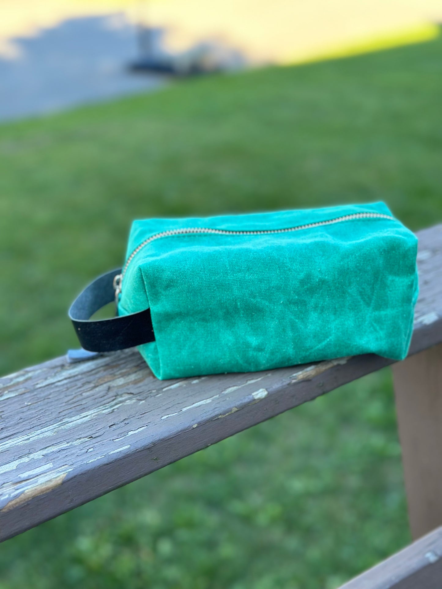 Medium Green Travel Bag